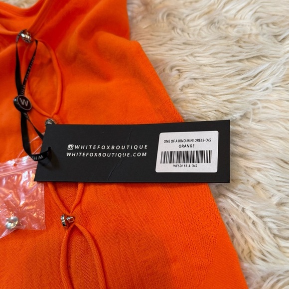 NWT White Fox One of a Kind Mini Dress in Orange - One Size - Picture 7 of 7